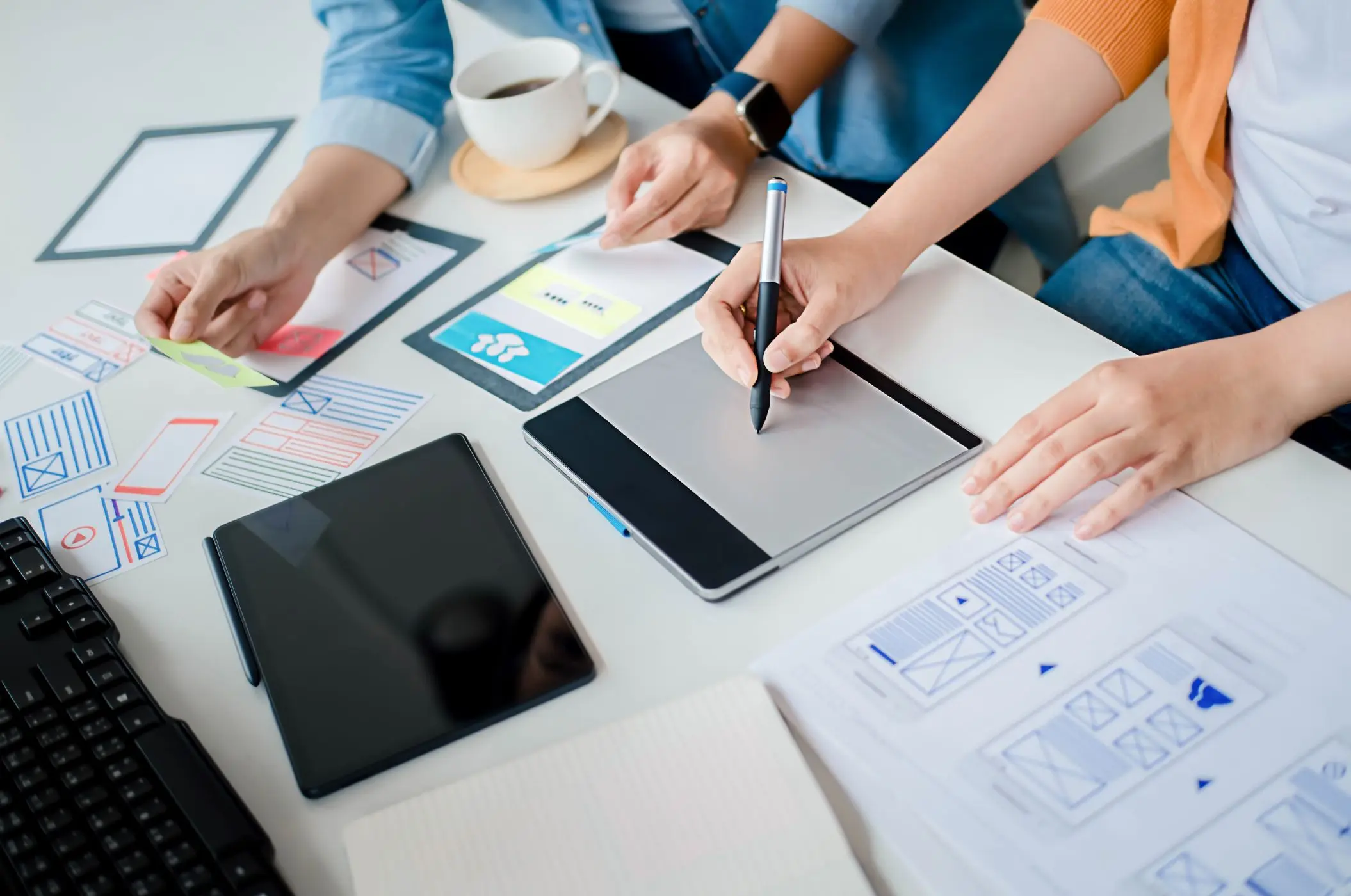 A Guide To Elevating Your Business with Custom Web Solution 